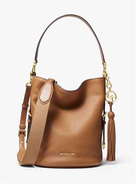 michael kors brooke|Brooke Medium Pebbled Leather Bucket Bag .